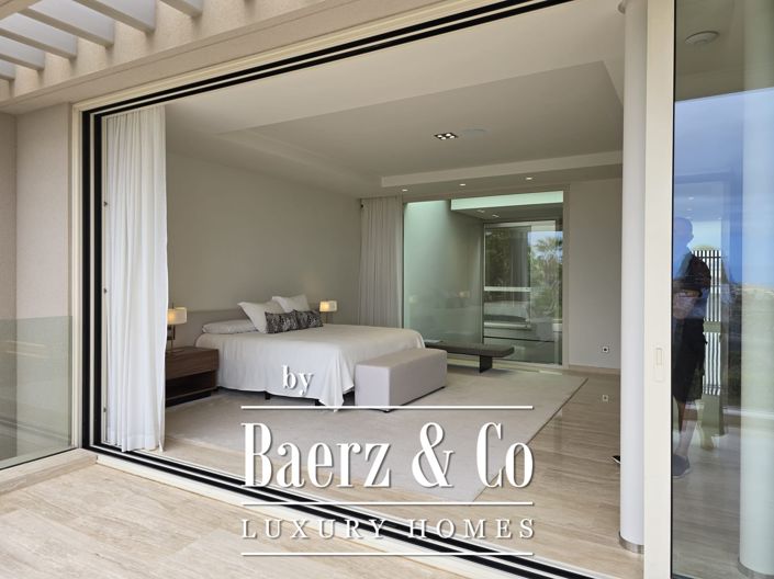 Image No.11-4 Bed Villa for sale