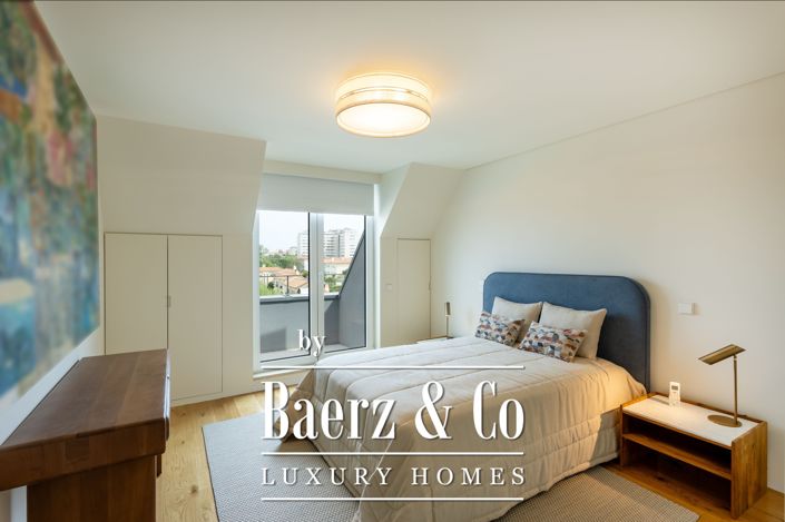 Image No.23-4 Bed Penthouse for sale