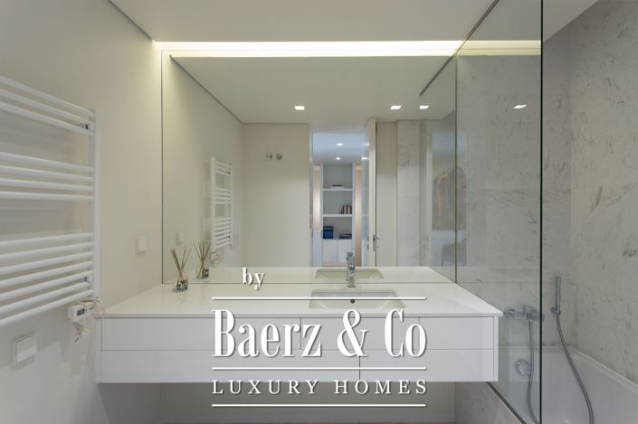 Image No.25-4 Bed Penthouse for sale