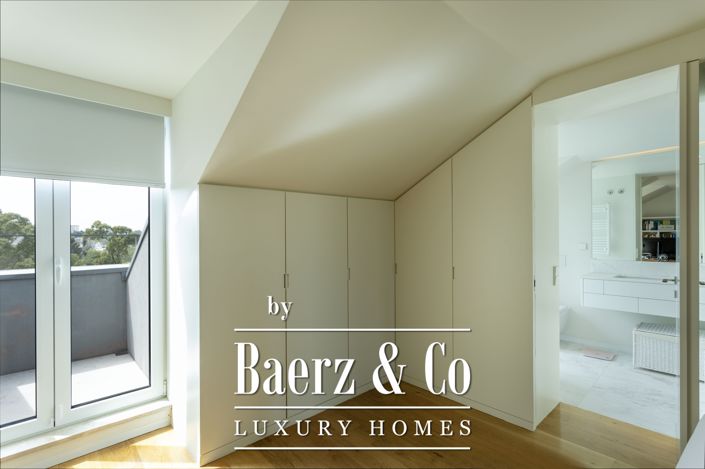 Image No.30-4 Bed Penthouse for sale