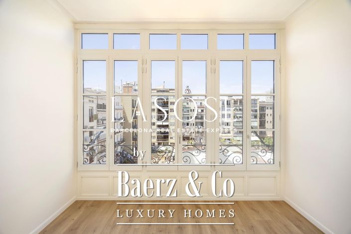 Image No.1-3 Bed Property for sale