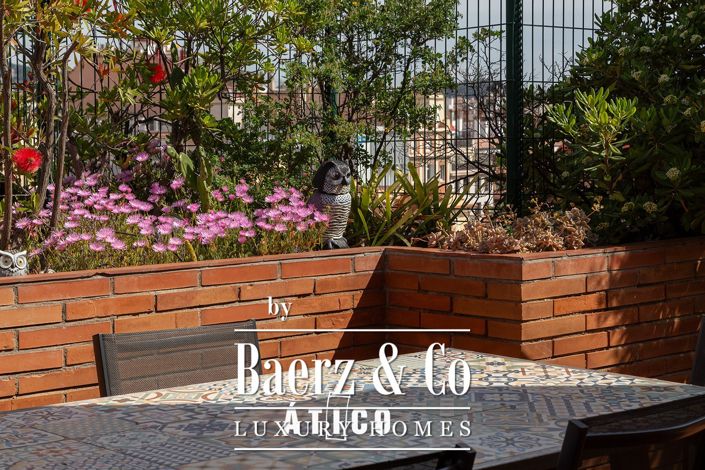 Image No.9-4 Bed Property for sale