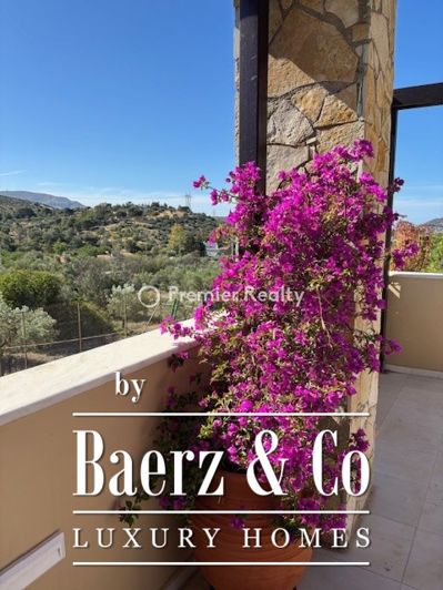 Image No.14-5 Bed Property for sale