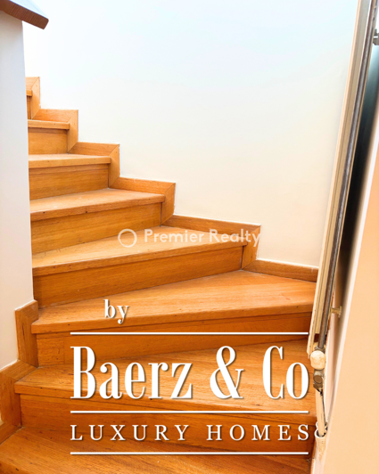 Image No.19-5 Bed Property for sale