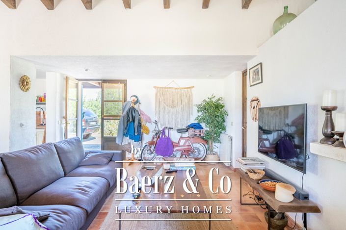 Image No.14-3 Bed Country House for sale