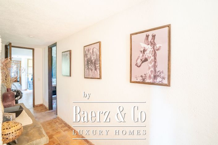 Image No.18-3 Bed Country House for sale