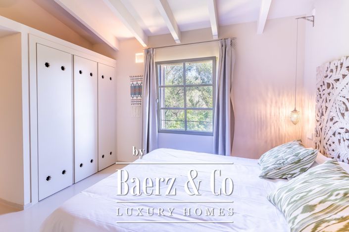 Image No.29-4 Bed Country House for sale