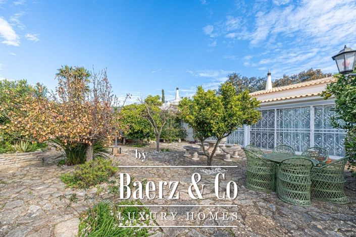 Image No.1-3 Bed Villa for sale