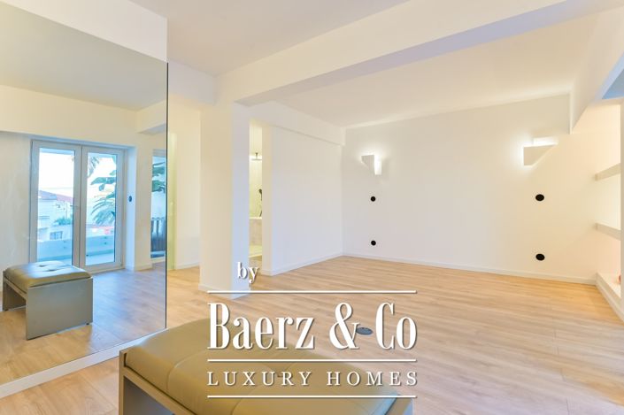 Image No.33-4 Bed House for sale