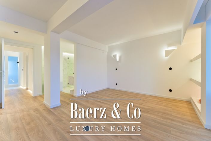 Image No.34-4 Bed House for sale