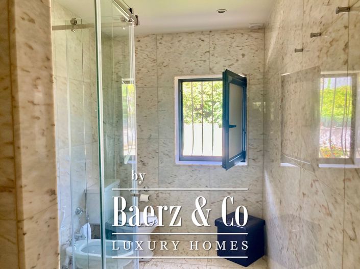 Image No.23-6 Bed Villa for sale