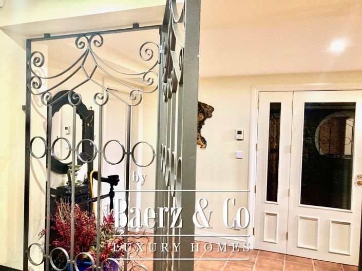 Image No.43-6 Bed Villa for sale