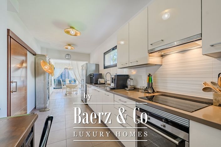 Image No.10-3 Bed Villa for sale