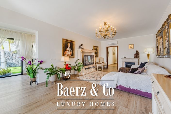 Image No.9-3 Bed Villa for sale