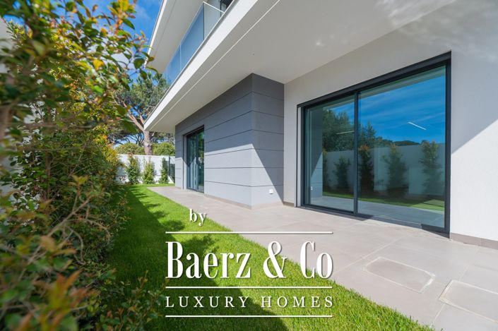 Image No.4-4 Bed House for sale