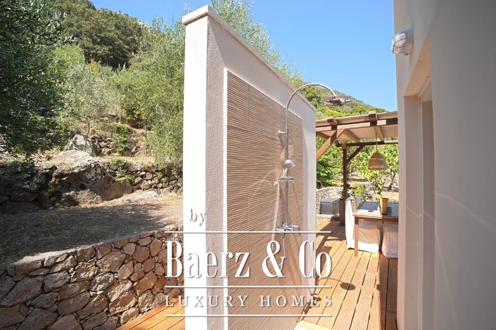 Image No.17-5 Bed Villa for sale