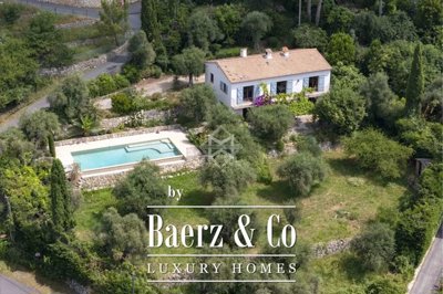 1 - Châteauneuf-Grasse, Villa