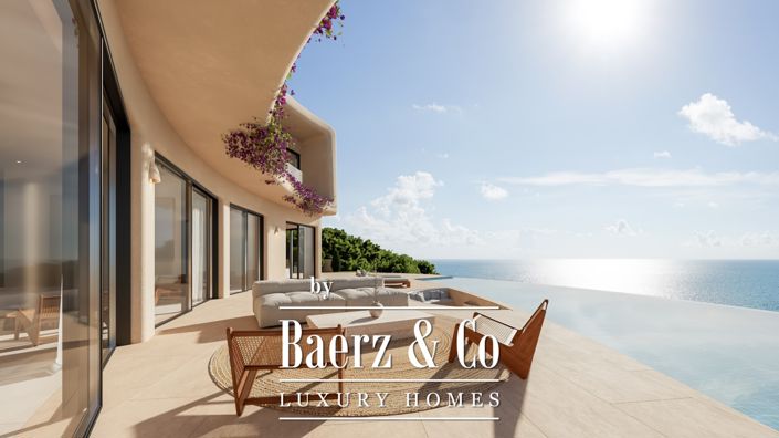 Image No.1-4 Bed Villa for sale