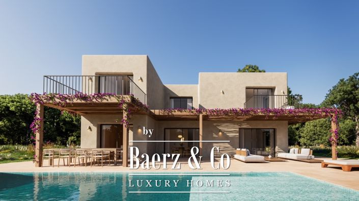 Image No.1-4 Bed Villa for sale