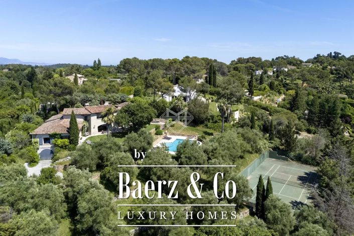 Image No.1-4 Bed Villa for sale