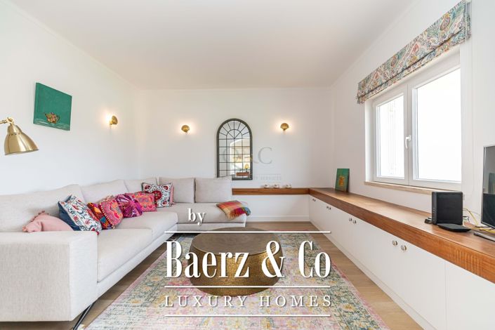 Image No.4-5 Bed Villa for sale