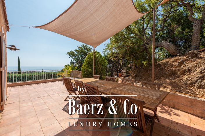 Image No.4-4 Bed Villa for sale