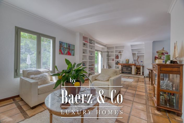 Image No.7-5 Bed Villa for sale