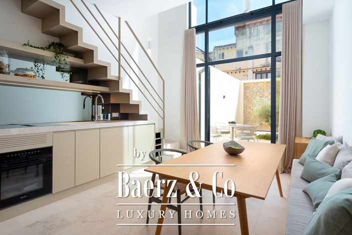 Image No.1-3 Bed Townhouse for sale