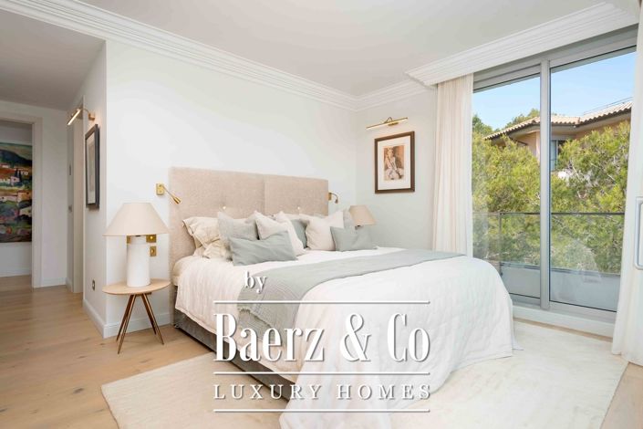 Image No.25-4 Bed Apartment for sale