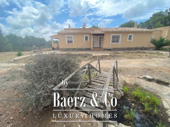 Image No.1-3 Bed Finca for sale