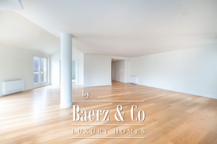 Image No.10-4 Bed Apartment for sale