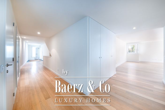 Image No.17-4 Bed Apartment for sale