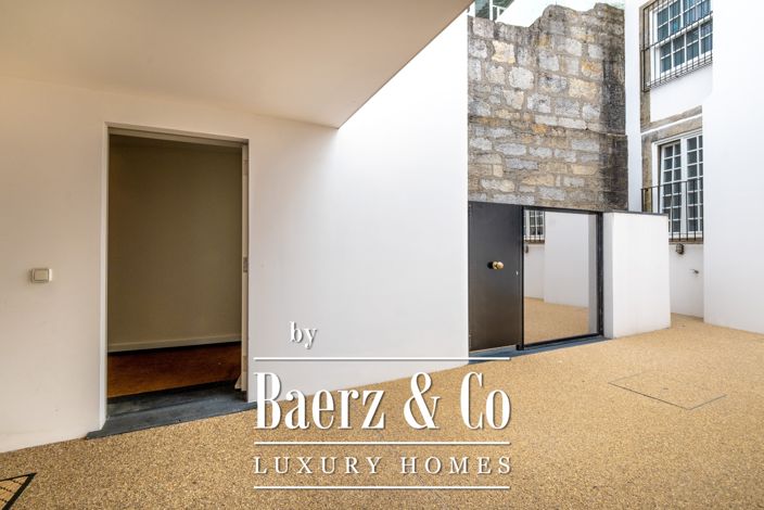 Image No.2-4 Bed Apartment for sale