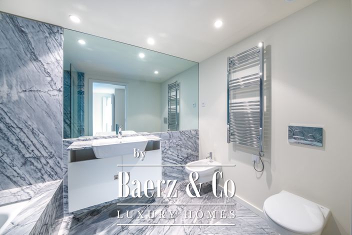 Image No.24-4 Bed Apartment for sale