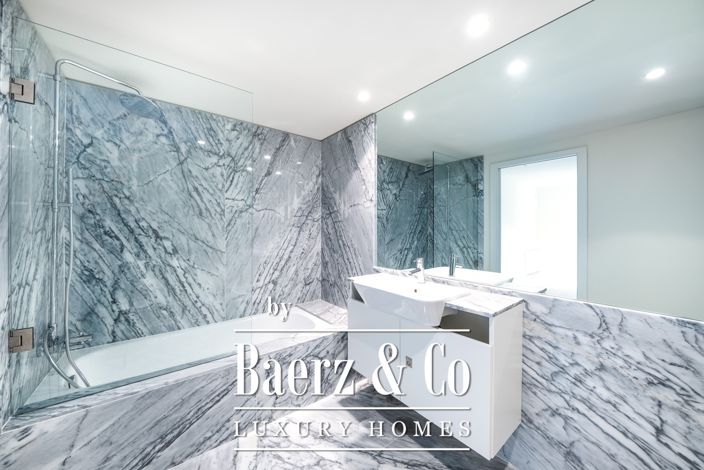 Image No.25-4 Bed Apartment for sale