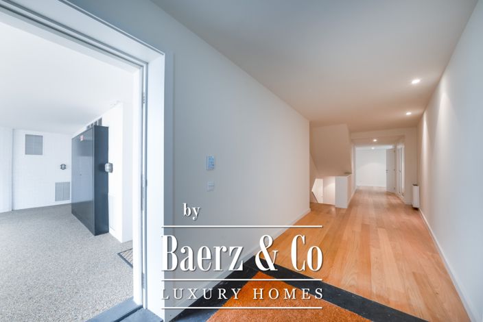 Image No.4-4 Bed Apartment for sale