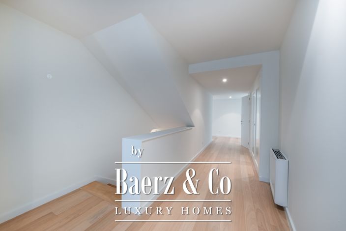 Image No.5-4 Bed Apartment for sale