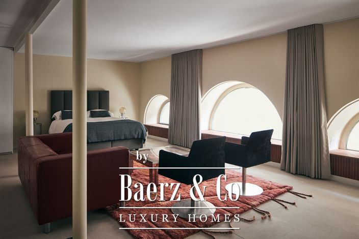 Image No.15-6 Bed House for sale