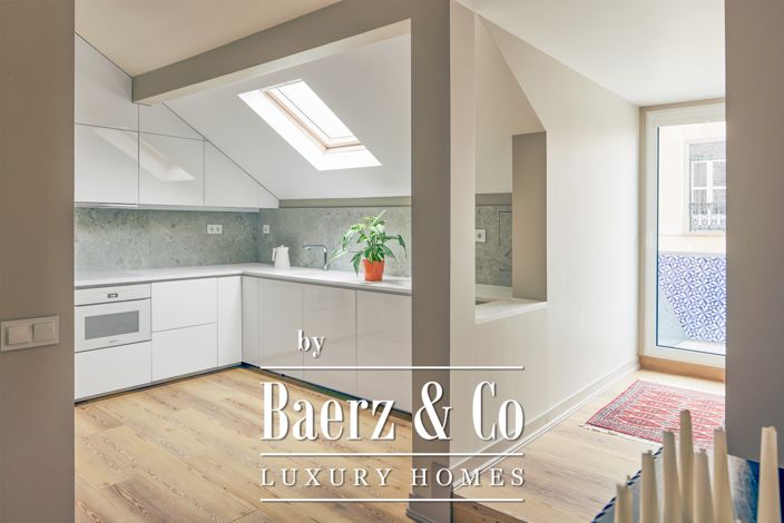 Image No.6-6 Bed House for sale