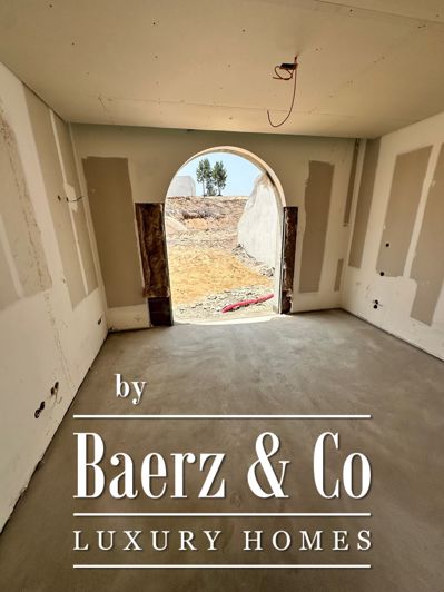 Image No.14-4 Bed House for sale