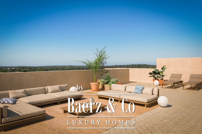 Image No.25-4 Bed House for sale