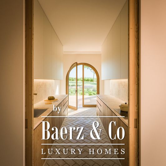 Image No.35-4 Bed House for sale