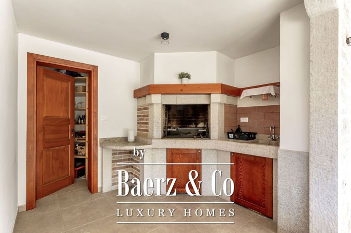 Image No.35-4 Bed Villa for sale