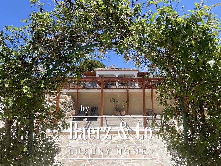 Image No.12-5 Bed Villa for sale