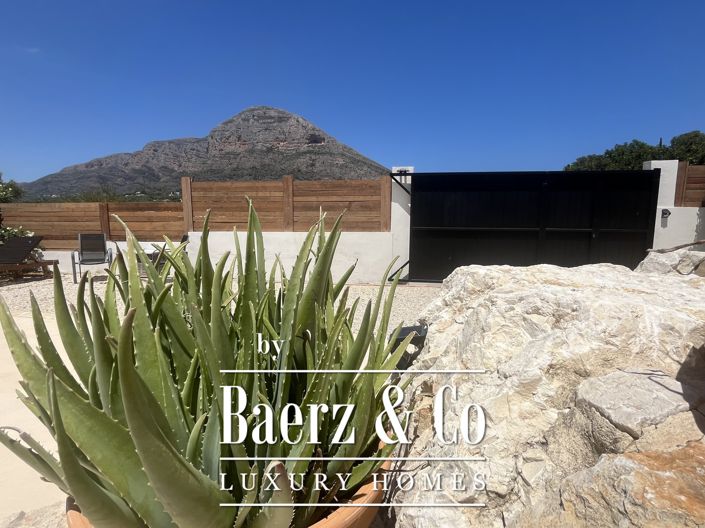 Image No.18-5 Bed Villa for sale