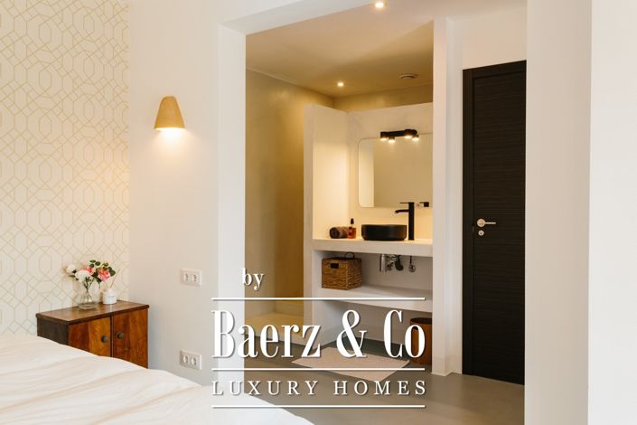 Image No.23-5 Bed Villa for sale