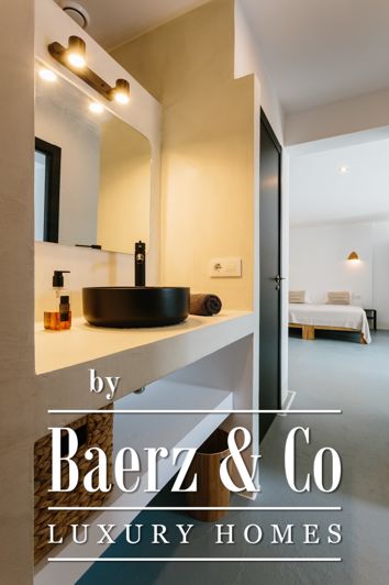 Image No.27-5 Bed Villa for sale