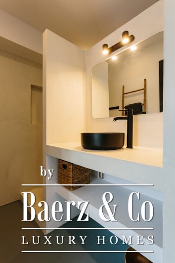 Image No.28-5 Bed Villa for sale