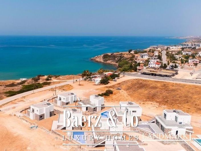 Image No.1-3 Bed Villa for sale