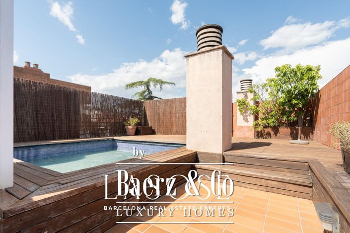 Image No.1-3 Bed Property for sale